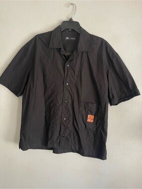 ZARA Black Short-Sleeve Button Shirt Jacket with Orange Patch